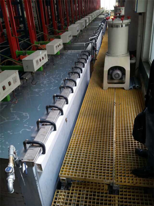 工业超声波清洗机（粗清+精洗 、去污、除油、除锈、除蜡）支持非标定做
工业超声波清洗机